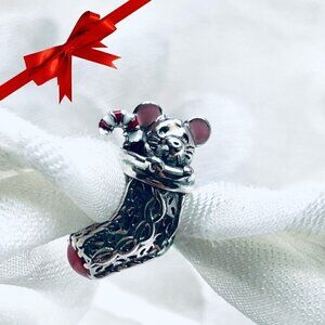 🎄 NWOT Stocking Charm – Christmas ✨